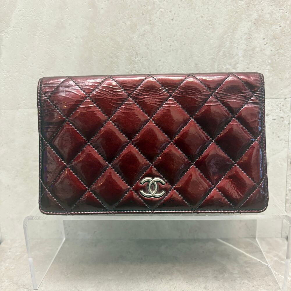 Chanel Burgundy Quilted Patent Leather Yen Long Wallet Vintage Y2K